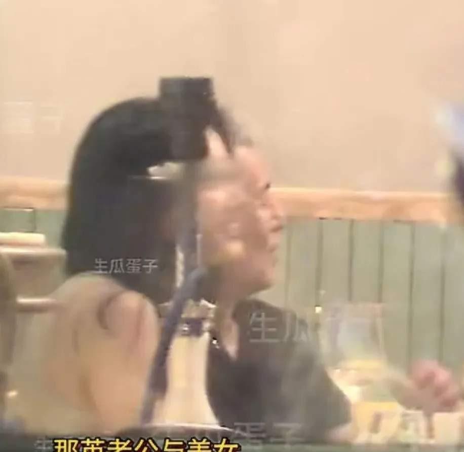 那英老公你还是别解释了吧！
有种此地无银三百两的味道！
孟桐对于自己出轨一事，矢
