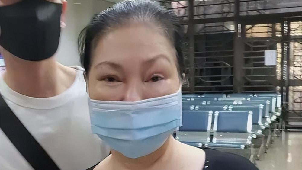 大S妈妈再怒斥汪小菲，发文看似混乱，张兰、马筱梅一个都没放过
