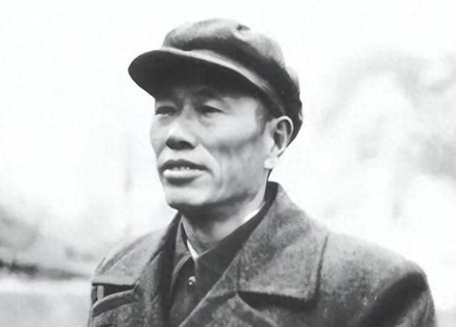 令人意外的一次任命：四野任命兵团司令一帮猛将落选，一位不起眼的政工干部意外逆袭