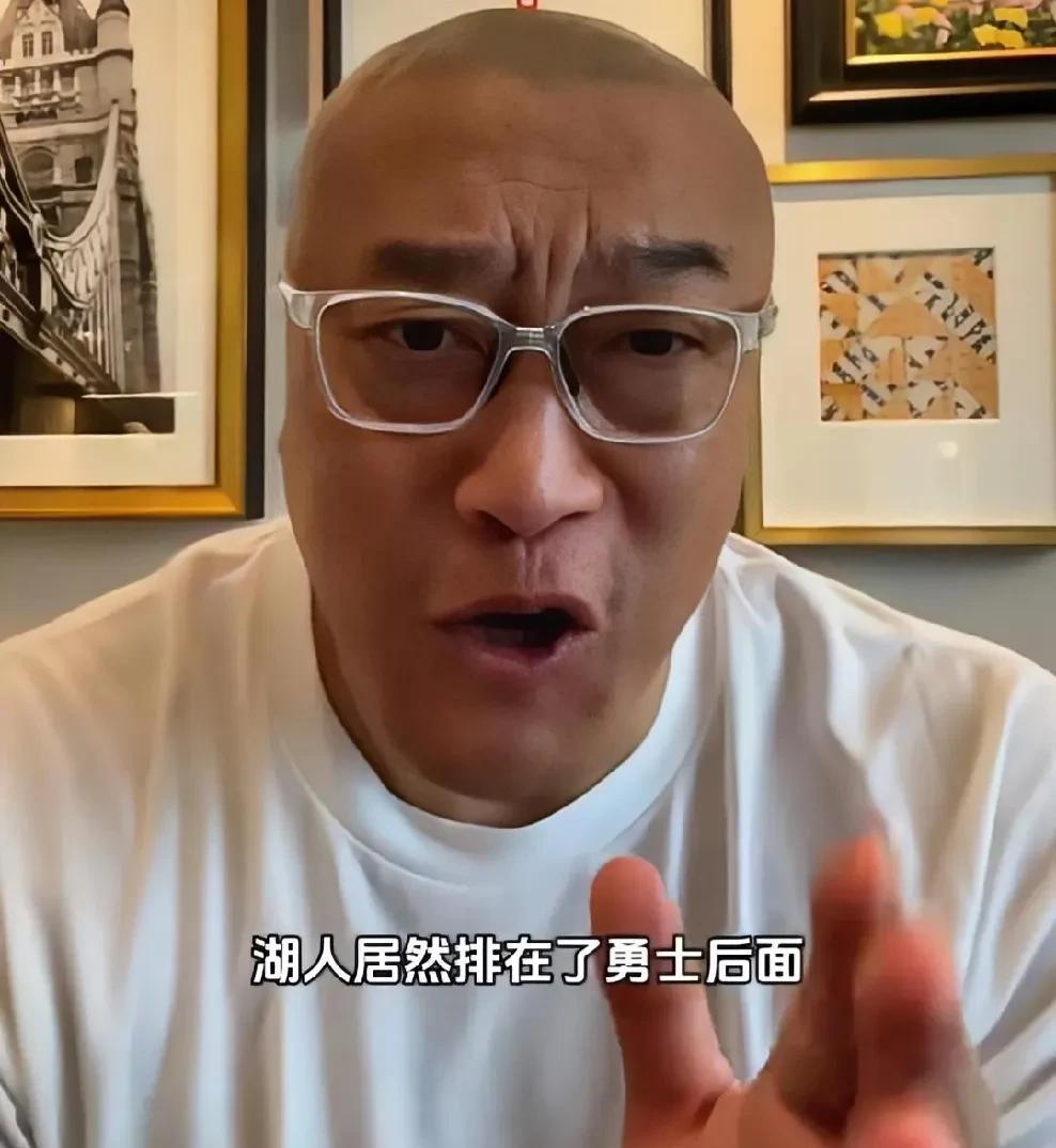 把湖人排在勇士之后，ESPN成功引起了争议。[笑哭]
马健就是第一个跳出来表示不