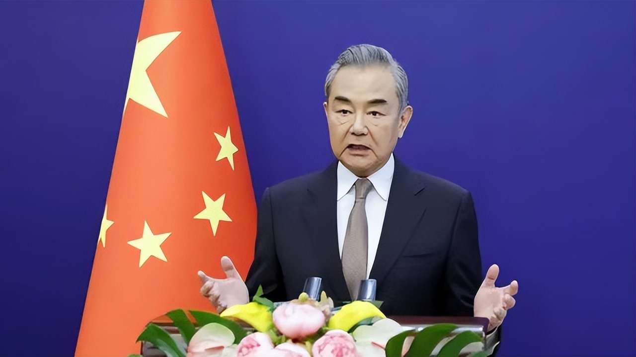 中印联手改写地缘规则！莫迪亲口定调"对话"二字，美国四年离间计惨遭滑铁卢。就在王