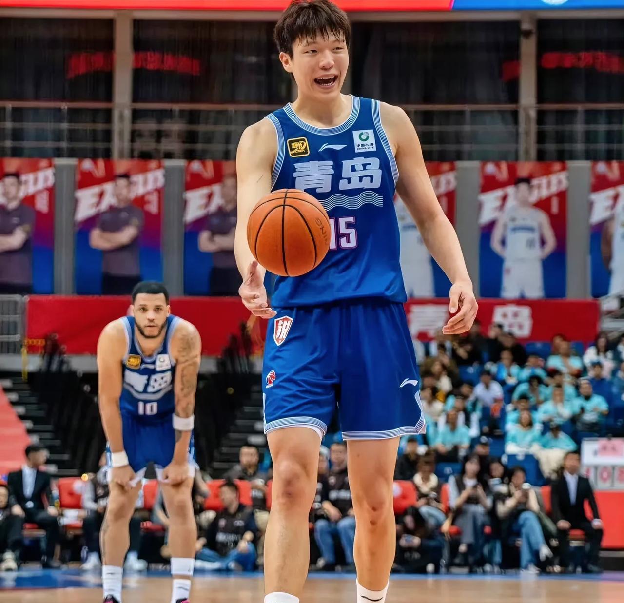王睿泽挂筐吃T送罚球&杨瀚森关键失误
广厦110:108逆转青岛拖入G5决战
青
