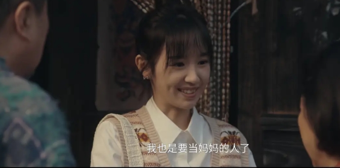 《四喜》的导演是和非婚生子扛上了。
除了大倪，所有的年轻女主都怀孕了。
知夏怀了