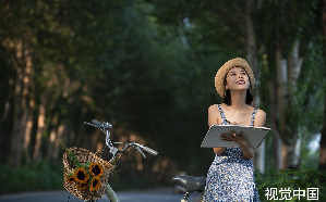 他给情人时间和爱，可他不知道，我就要死了