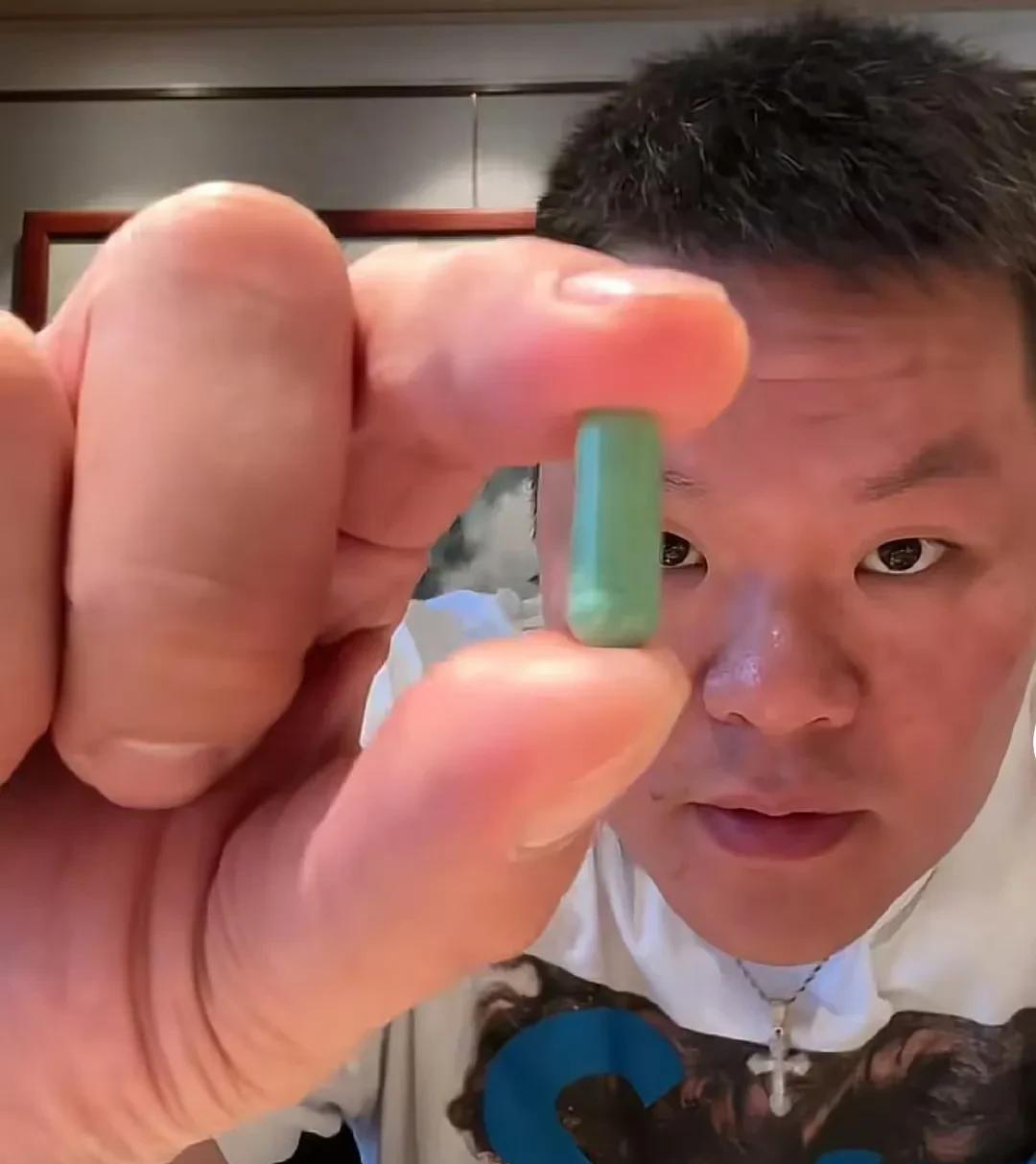 朱芳雨改变赛道！直播推荐营养品：男人可以什么都不吃，这个必须吃，cba来到休赛期