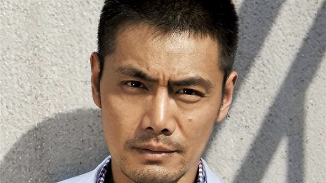从影帝到龙套，张纪中宁赔100万也不要他，邵兵何故走到如今地步