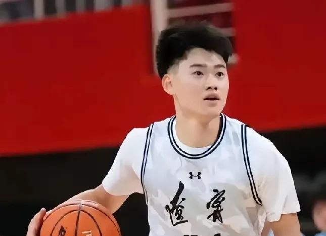 为什么不花600万去抢周琦？辽宁队花1500去抢夺U22金牌
近日据辽宁媒体爆料