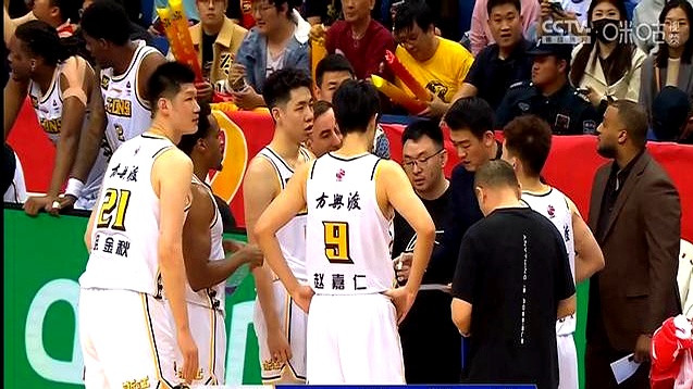 广厦不敌青岛！来听听各界媒体专家怎么说，王博不如刘维伟