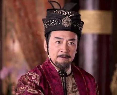 公元650年，徐茂公带孙子山上打猎，趁孙子进入密林深处时，他命人放火。众人惊呼：