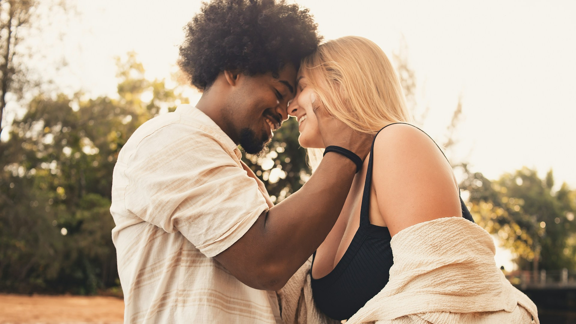 亲密关系中的「硬」仗，其实是一场心灵的逃避与焦虑