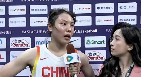 中国女篮为啥输给日本队？张茹毫不客气说出心里话，说得实在。
2025年女篮亚洲杯