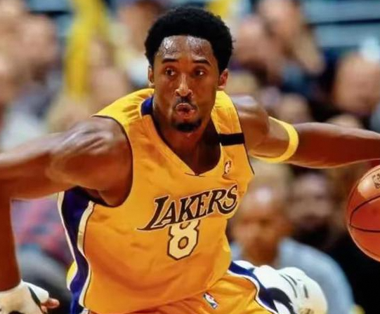 ESPN重排历史前十，奥尼尔跌出，乔丹詹姆斯地位依旧