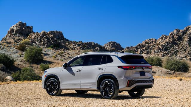 美版新途观解读：标配2.0T和8AT 与国产版差距更大了