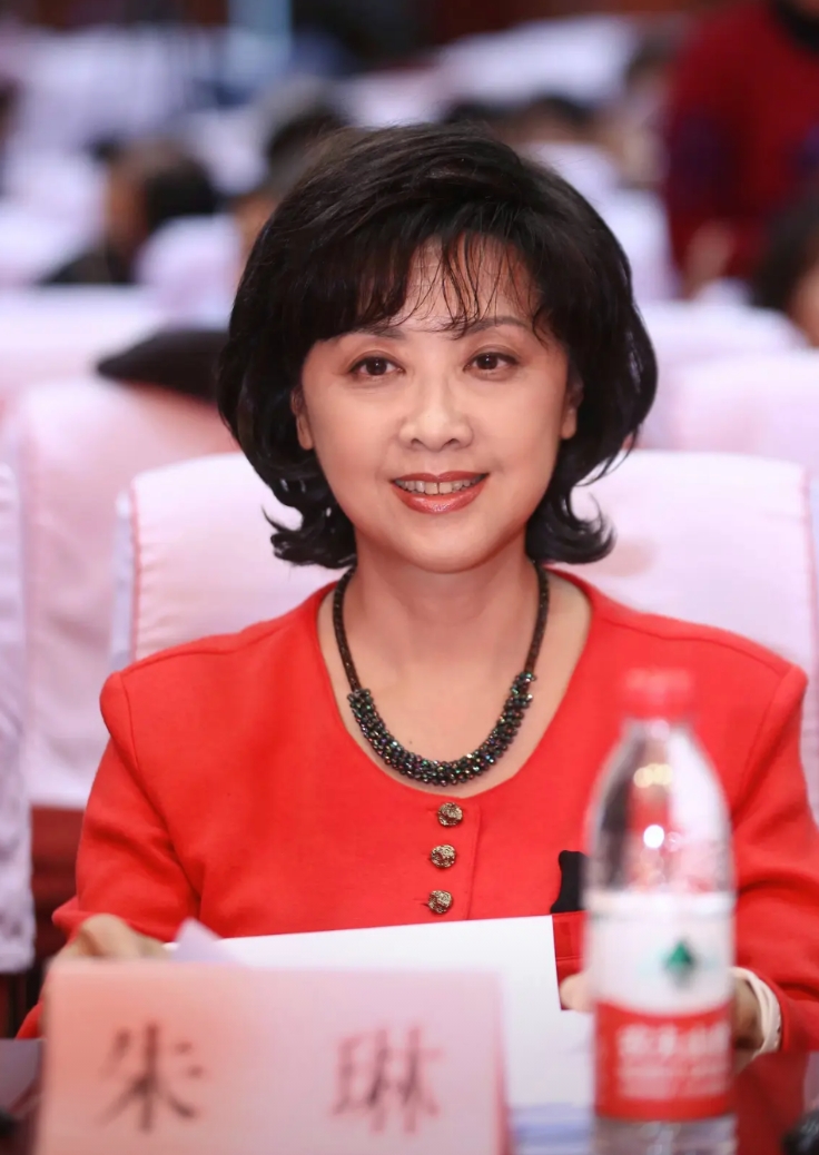 谁也没有想到，如今73岁的朱琳，当年因出演86版西游记女儿国国王，而红遍大江南北