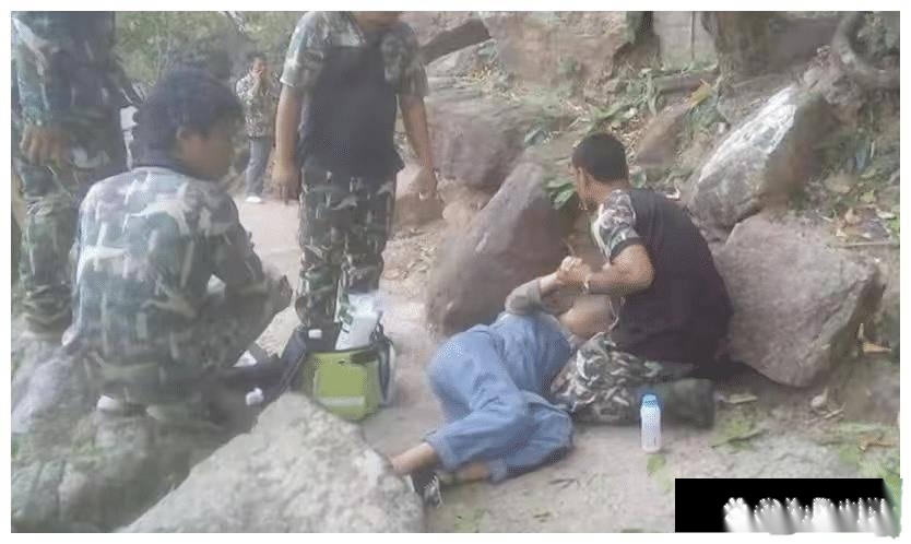 泰国坠崖孕妇被指责生意做太大！

近日，泰国孕妇坠崖案当事人透露二人至今仍未离婚
