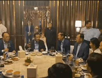 柬埔寨首相洪森虽然只是个亲王，但在柬埔寨却是权利最大的人，国王西哈莫尼只是个摆设