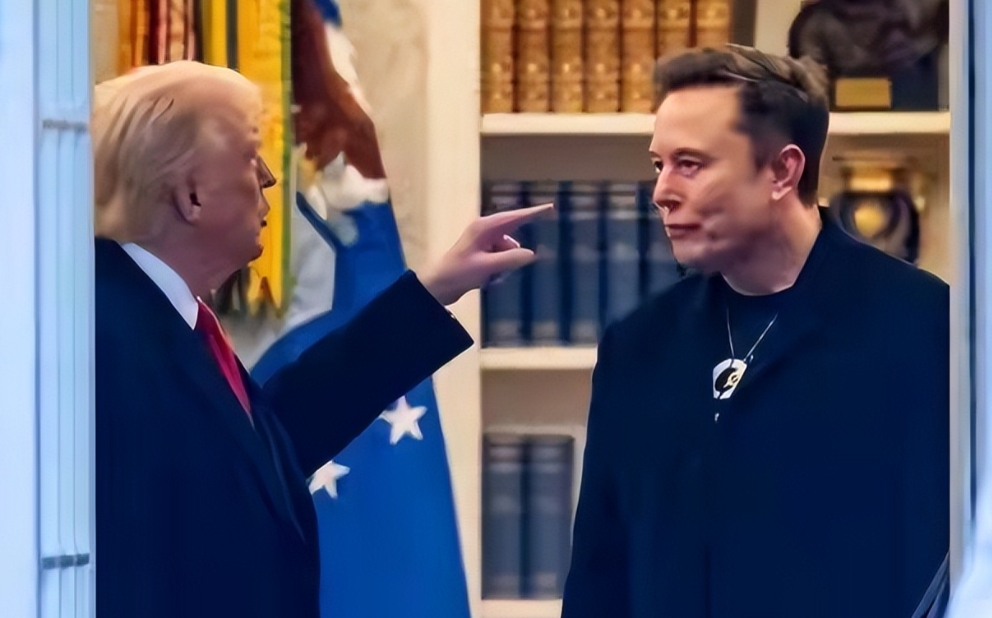 昂撒要开始明抢了！特朗普政府要驱逐世界首富马斯克出境，这也代表着可以没收马斯克的