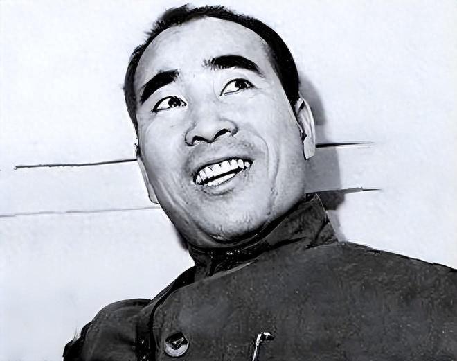 1949年，罗荣桓和刘亚楼，为什么都离开了林彪