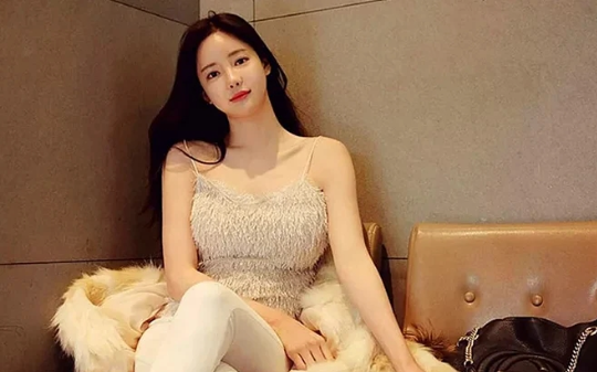 一个玩笑，竟扒出男友和学妹的私情，我反手让他身败名裂