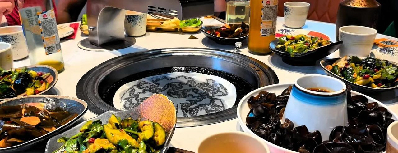 50岁的中年人想躺平？等等，算清一笔账，你再做决策！？
50岁不工作了，分两种情
