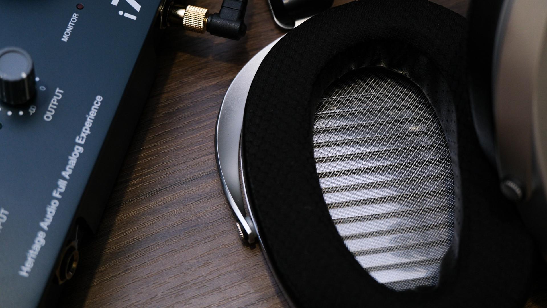 您今天听平板耳机了吗，要不要试试 HIFIMAN EDITION XV ？
