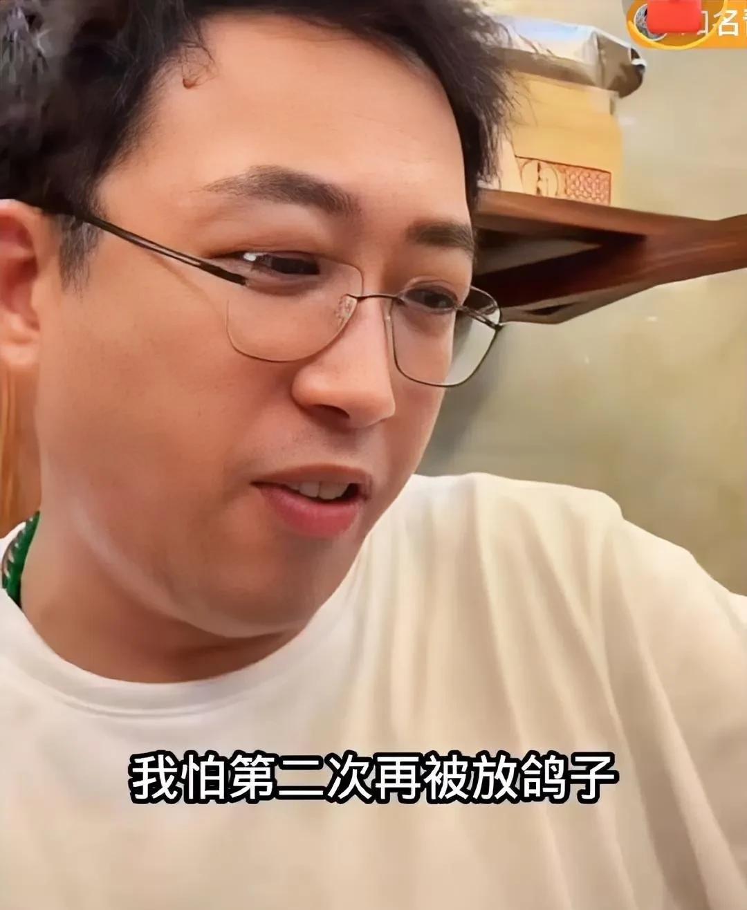 单依纯这下是真笑不出来了吧
她怎么也没想到
前两天上歌手被一顿捧杀，这两天又被于