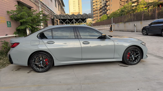 宝马330。3个月用车分享
提车三月，开了六千多公里，这台330完全戳中我的喜好