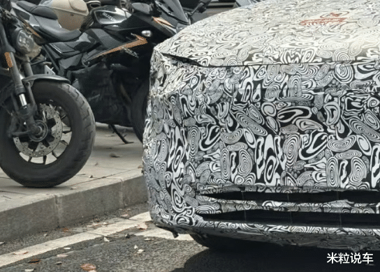全新问界M7曝光：换装新前脸，很像问界M9！20多万锁定爆款