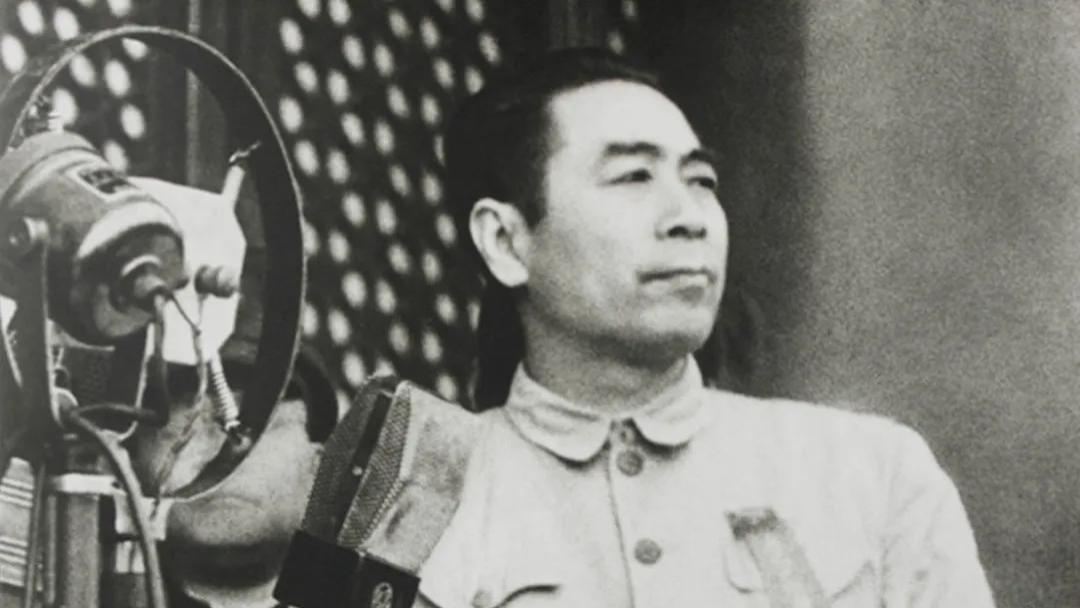 周恩来未雨绸缪，构建新中国外交脊梁，谆谆叮嘱外交无小事