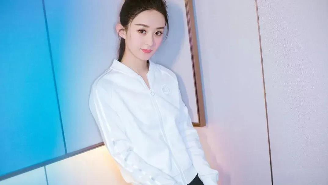 犀利点评：娱乐圈的爱恨情仇
赵丽颖婉拒与侯雯元合作，咖位上升后的她在合作选择上变