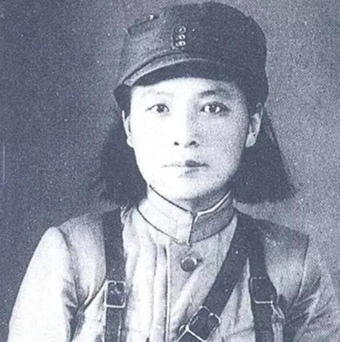 1939年，在日军的牢房里，一位女囚连连求饶：别打了，我全招！之后丈夫就被日军杀