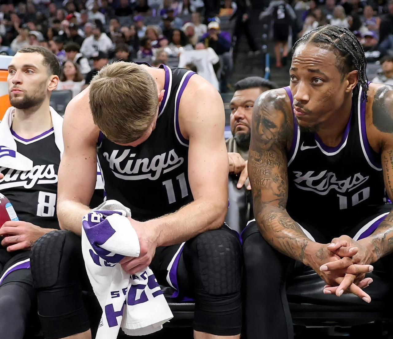 国王超市大开张，已宣布推倒重建！
根据国王跟队记者CarmichaelDave爆