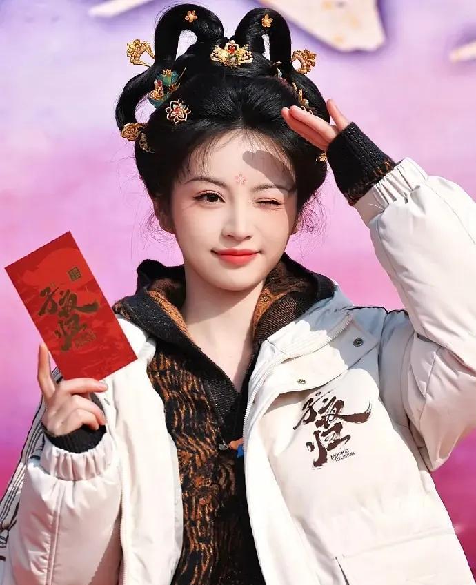 田曦薇倒霉的都快赶上陈学冬了吧！
由田曦薇、许凯主演的《子夜归》正在热播中，在观