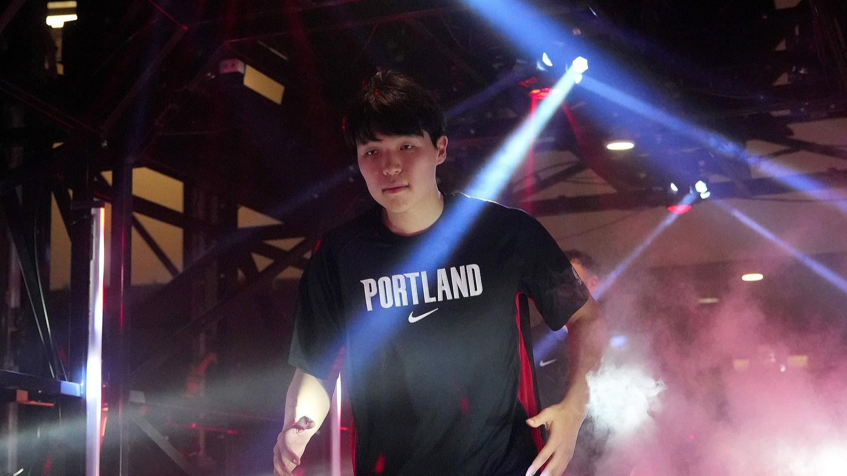 杨瀚森轮休，格兰特复出，开拓者结束连败！