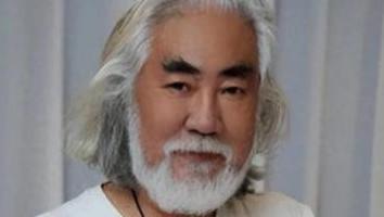 张纪中太“豪横”，妇女节给娇妻送上大钻戒，杜星霖幸福感爆棚