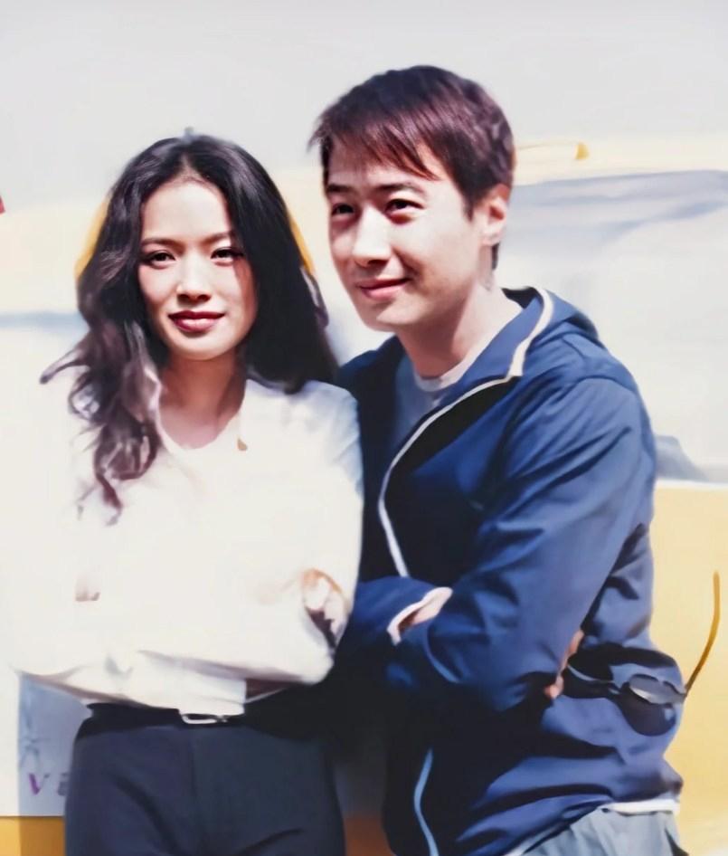 当年黎明和舒淇这对金童玉女，
为什么没能走到最后？
说起这段感情，最让人唏嘘的就