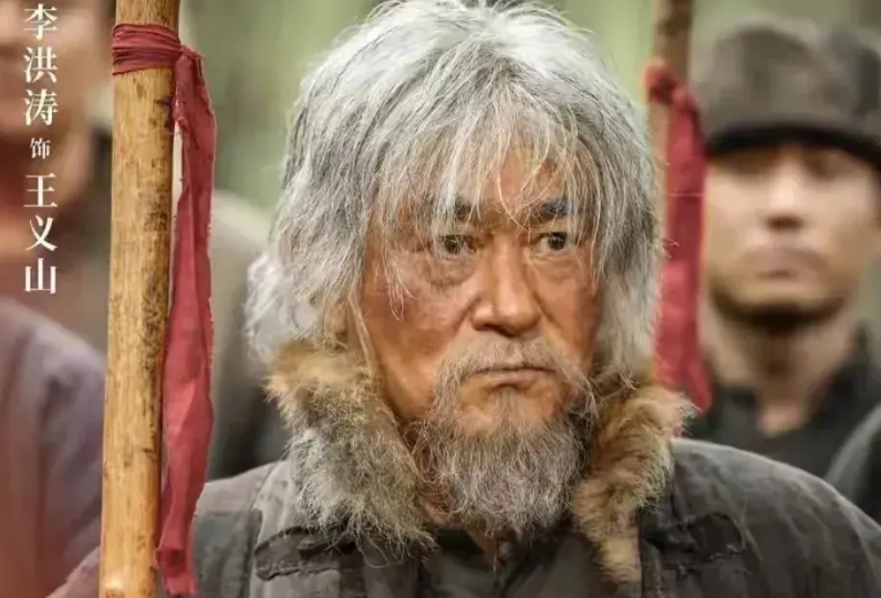 抗联题材剧《归队》热播：目前看了6集，就有“三个万万没有想到”：

第一个“万万