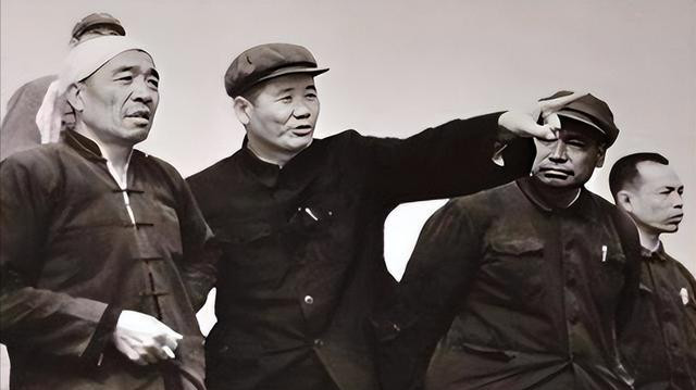 陈永贵辞职后居住北京，记者采访他时被反问：你是不是骂过我？