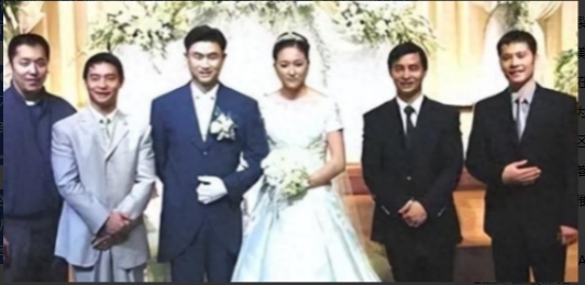 2002年5月，24岁的韩国“体操公主”许昭英，顶着父母反对的压力，执意嫁给了中