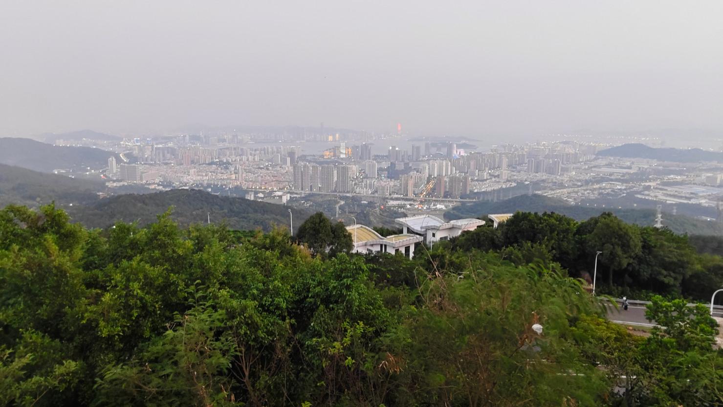 凡事磨你，皆为渡你：所有难熬的时光，都是成长的勋章。