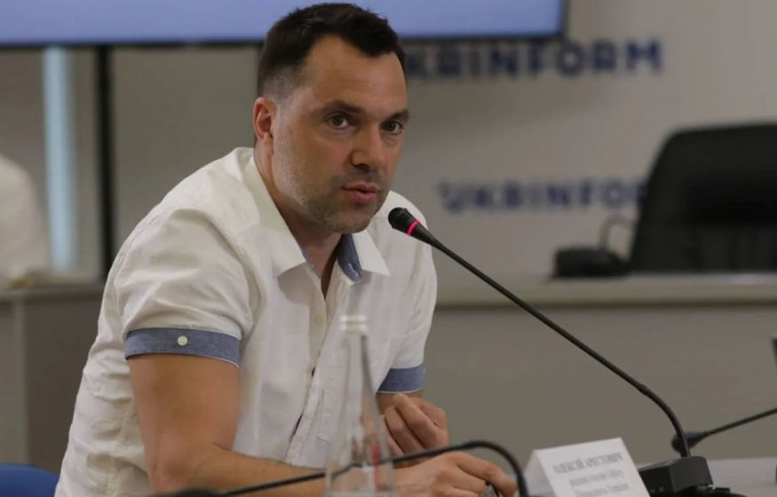 乌克兰被指是俄乌冲突根源
乌克兰前总统办公室顾问表示，将“加入北约”和“加入欧盟