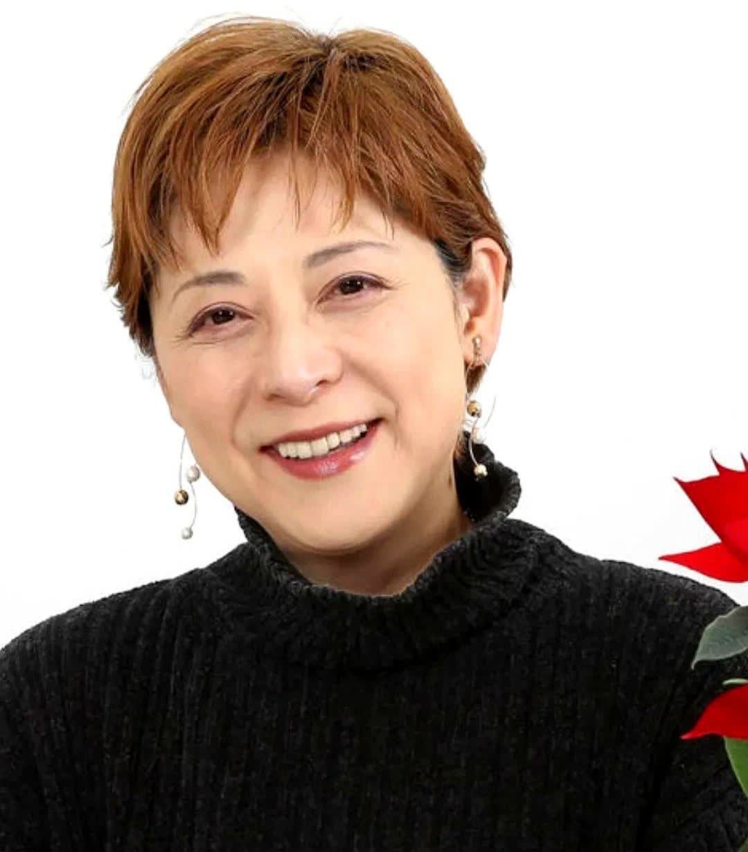 高仓健去世十年后，当初拿到高仓健两个小目标财产的“保姆”小田贵月露面，她谈了高仓