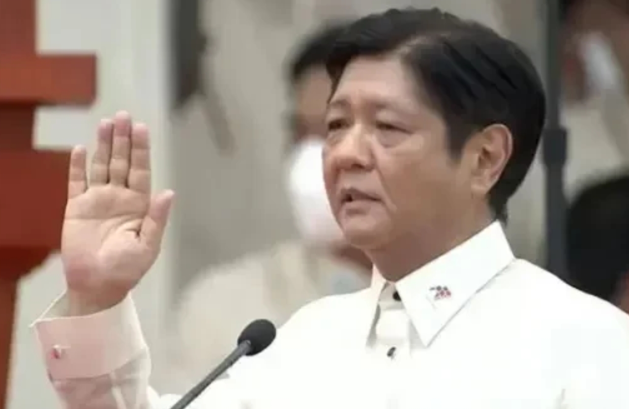 小马科斯摊上大事了！

本来小马科斯想借着国际刑事法院的名义吓一吓杜特尔特，让他