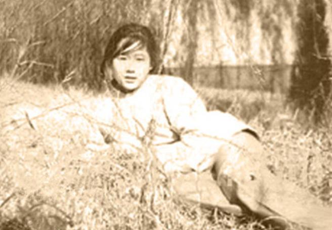 1938年5月，一支中国军队在江苏邳县禹王山附近与日军发生激战，连长受伤倒下后，