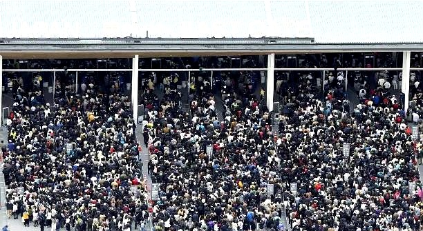 正在日本大阪举行的关西世博会，不出意外再次成了衬托中国能力的背景板。
都不需要