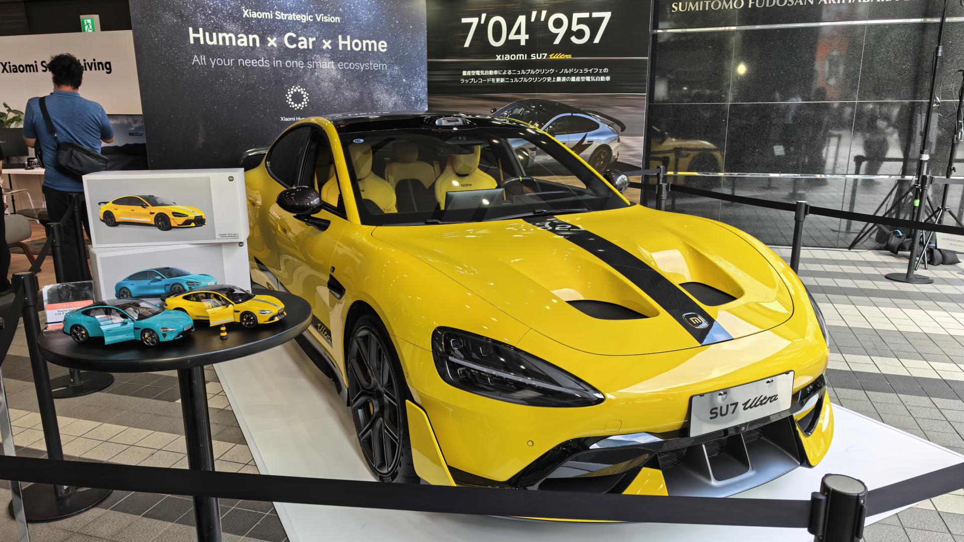 小米SU7 Ultra首次日本亮相，未来在小米之家同步销售