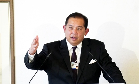 菲律宾众议院议长马丁·罗穆亚尔德斯表示，参议院弹劾法院将针对副总统莎拉·杜特尔特