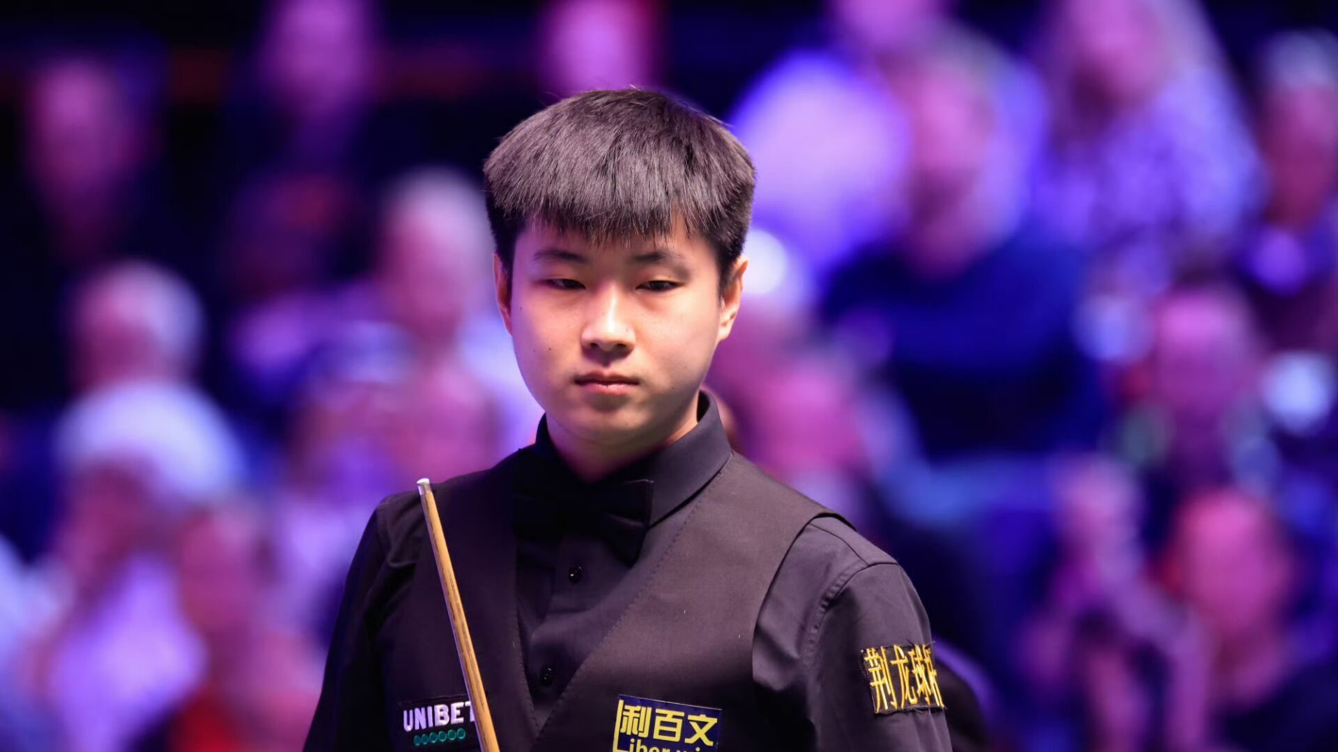 3-2！中国斯诺克大获全胜：赵心童连赢两位世界冠军，提前晋级4强