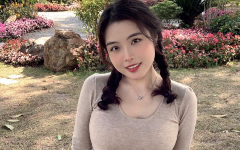 我一天工作20小时，只为多挣点钱给未婚夫治病，可他却一直隐瞒自己富二代的身份