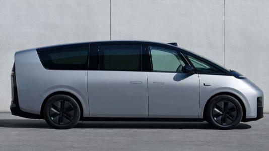 理想汽车主动召回11411辆MEGA  更换电池消除安全隐患